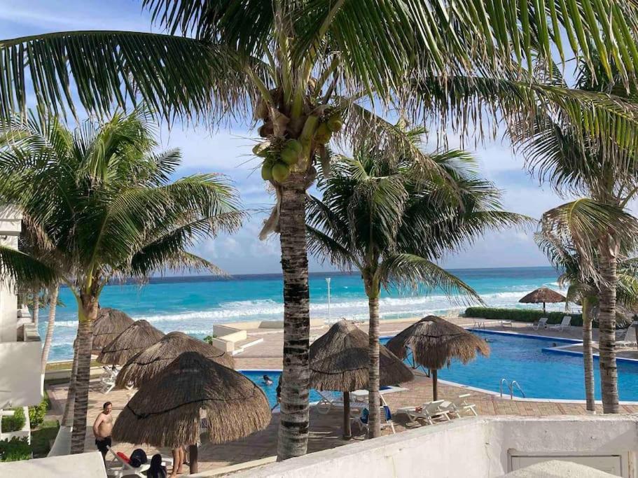 Cancun Oceanfront, Entire Apartment Extérieur photo